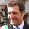 Cirielli ritorna Carabiniere e "scarica" Sica dall'Aeroporto